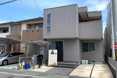 Modern 3LDK House with Dual Power System in Kishiwada — Image 1, Kishiwada, Osaka