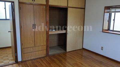 3LDK House for Sale in Yatsuka-cho, Soka - 83sqm with Parking — Image 3, Soka, Saitama