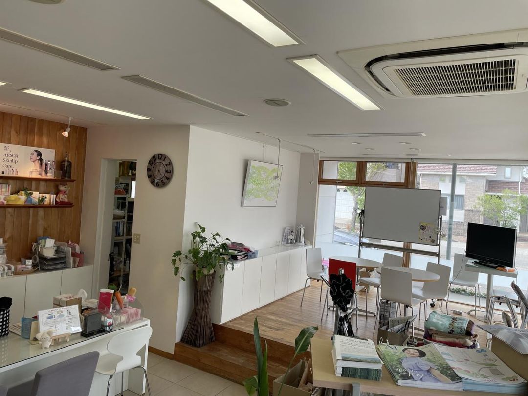 Commercial Beauty Salon Property for Sale in Kanazawa - Image 1