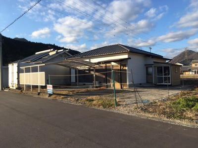 Single-Story House with Large Plot in Ichikawa-cho, Hyogo — Image 3, Ichikawa, Hyogo