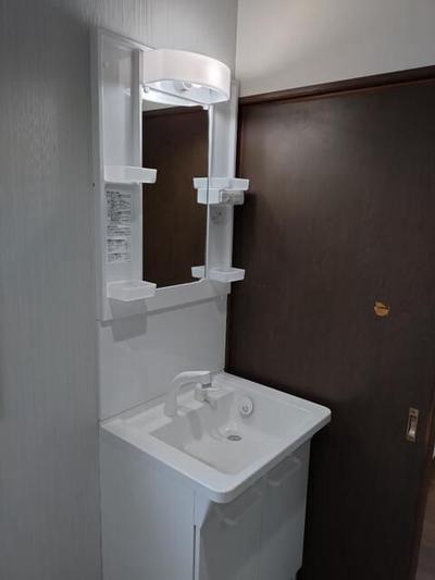 Renovated 4LDK House in Kangawa-cho, Shikokuchuo — Image 4, Shikokuchuo, Ehime