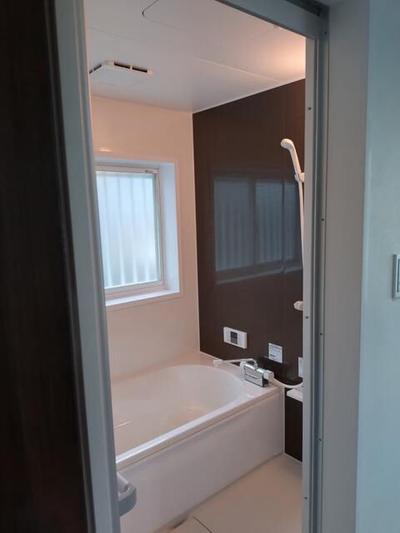 Renovated 4LDK House in Kangawa-cho, Shikokuchuo — Image 2, Shikokuchuo, Ehime