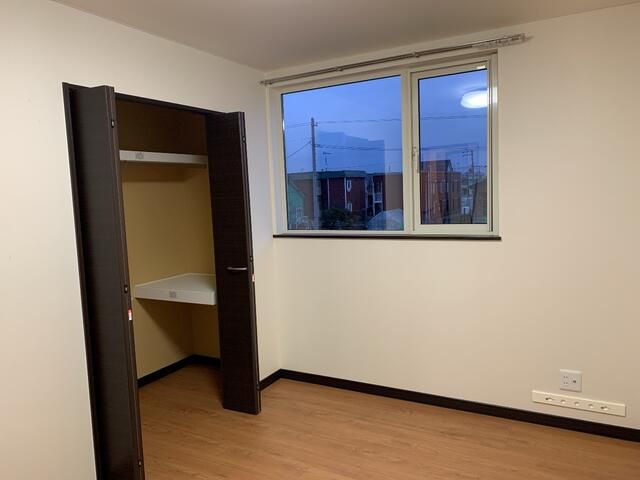 2LDK Pet-Friendly Apartment for Rent in Takikawa, Hokkaido - Thumbnail 4
