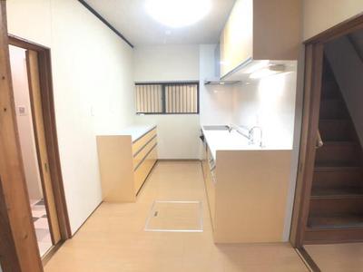 Renovated 3LDK House for Sale in Kinokawa City — Image 3, Kinokawa, Wakayama