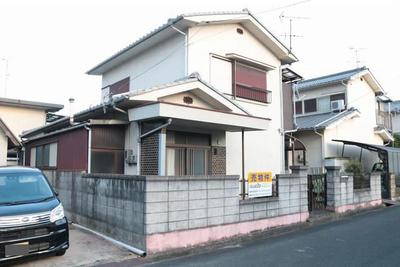 Spacious 5DK House in Onomichi with Well, Close to Daishinkai Stop — Image 1, Onomichi, Hiroshima