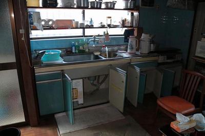 Spacious 5DK House in Onomichi with Well, Close to Daishinkai Stop — Image 3, Onomichi, Hiroshima