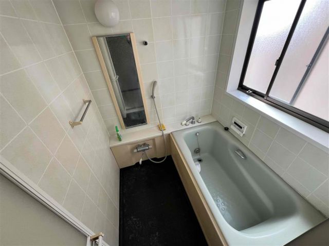 3LDK house in Kitakyushu with 226㎡ living space - Thumbnail 3