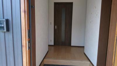 Spacious 3SLDK House in Omaezaki with Solar Power — Image 4, Omaezaki, Shizuoka