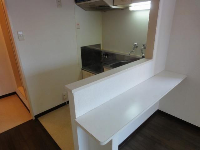 1K Apartment for Rent in Sapporo Higashi Ward near Motomachi Station - Thumbnail 4