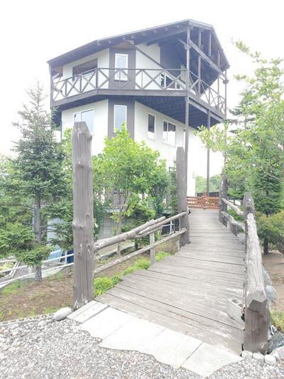 Spacious 3-story house with ocean views in Hokkaido — Image 1, Ishikari, Hokkaido