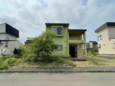 Spacious 4LDK House with Large Garden in Chitose, Hokkaido — Image 1, Chitose, Hokkaido