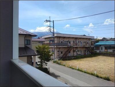 Modern 1LDK House with Garage in Fujiyoshida, Mountain Views — House, Fujiyoshida, Yamanashi