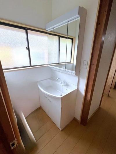 Spacious 3LDK House with Large Land in Tagawa City, Fukuoka — Image 1, Tagawa, Fukuoka