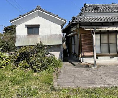 Traditional 6DK House in Kanoya with Large Land Plot — Image 1, Kanoya, Kagoshima