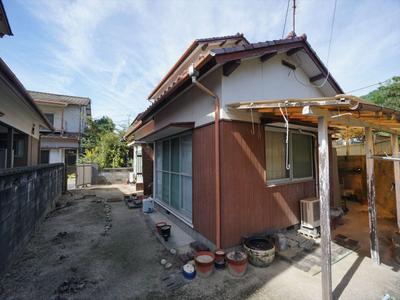 Vintage 4DK House in Tamano City - 93sqm on Large Plot — Image 1, Tamano, Okayama