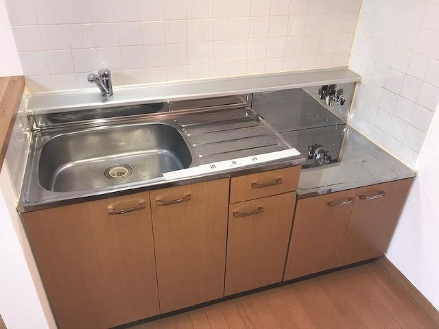 1LDK Apartment for Rent in Shiroishi Ward, Sapporo - Image 1