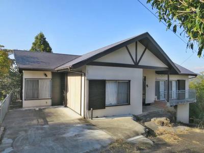 3LDK House with Hot Spring Rights in Horikiri, Izu City — Image 1, Izu, Shizuoka