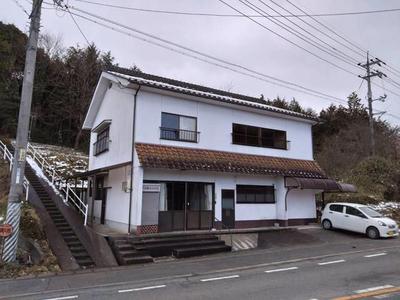 Spacious 6DK House in Shobara, Hiroshima - 207sqm Traditional Home — Image 1, Shobara, Hiroshima