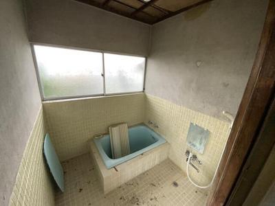 Spacious 5DK House Near Kamikatagiri Station, Matsukawa Town — Image 3, Matsukawa, Nagano