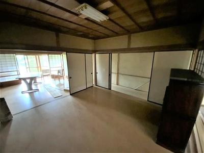 Spacious 5DK House Near Kamikatagiri Station, Matsukawa Town — Image 1, Matsukawa, Nagano