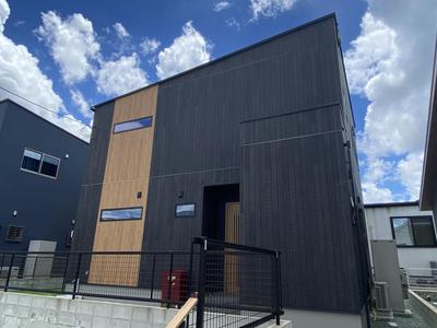 Modern 4LDK House with Solar Power in Koshi City — Image 1, Koshi, Kumamoto