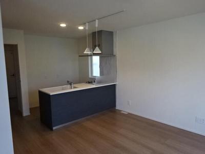New 3LDK House in Towada City - Modern Living with EV Charging — Image 3, Towada, Aomori