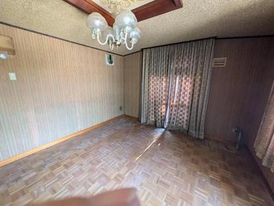 Traditional 4DK House in Etajima City - 137m² on Large Plot — Image 3, Etajima, Hiroshima