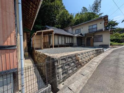 Traditional 4DK House in Etajima City - 137m² on Large Plot — Image 1, Etajima, Hiroshima