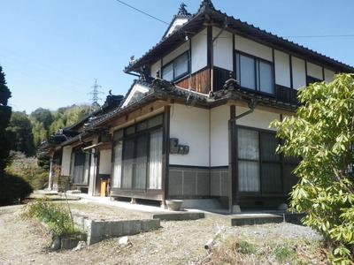 8DK Detached House for Sale in Maki City, Okayama — Image 2, Maniwa, Okayama