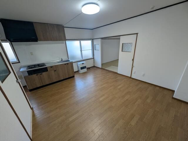 3LDK Apartment for Rent in Central Sapporo, Hokkaido - Thumbnail 4
