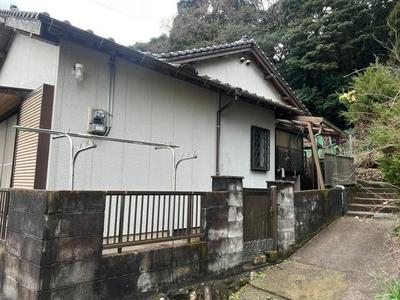 Traditional 4LDK House in Moji Ward, Kitakyushu - 304m² Land Plot — Image 2, Moji, Fukuoka