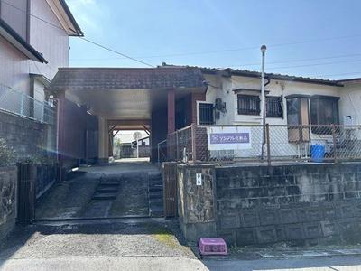 Spacious 5DK House for Sale in Omuta, Fukuoka Prefecture — Image 2, Omuta, Fukuoka