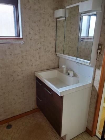 Spacious 5LDK House in Nomi City, Close to Kutani Pottery Village — Image 2, Nomi, Ishikawa