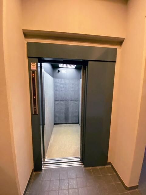 3LDK Apartment for Rent in Central Sapporo, Near Nishi 18-chome Station - Thumbnail 2