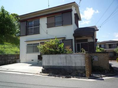 Traditional 4DK House in Yatayama, Yamatokoriyama - 128m² Plot — Image 1, Yamatokoriyama, Nara