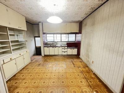 Spacious 5LDK House for Sale in Miyahara, Omuta City — Image 4, Omuta, Fukuoka