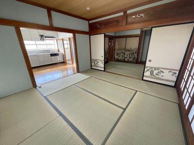 Renovated 4DK House in Obuchi, Fuji City - 86sqm with Mountain Views — Image 4, Fuji, Shizuoka