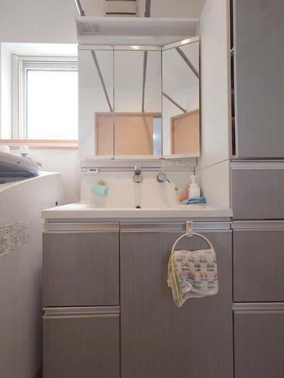 [Hatomark Site] Used detached house in Nango-dori 6-chome Kita, Shiroishi-ku, Sapporo, Hokkaido, 3LDK Used detached house — Image 1, Shiroishi, Hokkaido