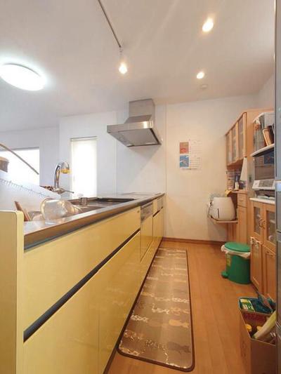 [Hatomark Site] Used detached house in Nango-dori 6-chome Kita, Shiroishi-ku, Sapporo, Hokkaido, 3LDK Used detached house — Image 4, Shiroishi, Hokkaido