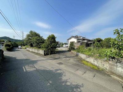 Spacious 3DK House with Large Land in Kobayashi City, Miyazaki — Image 2, Kobayashi, Miyazaki