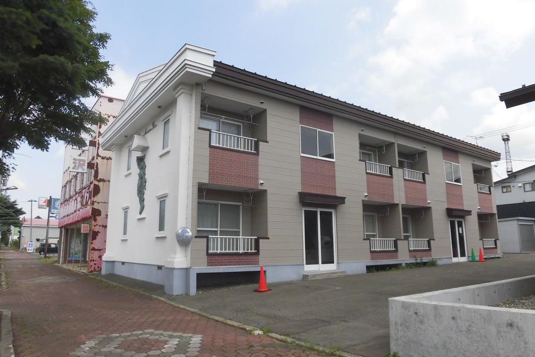 1LDK Apartment for Rent in Ikeda Town, Hokkaido - No Key Money - Thumbnail 2
