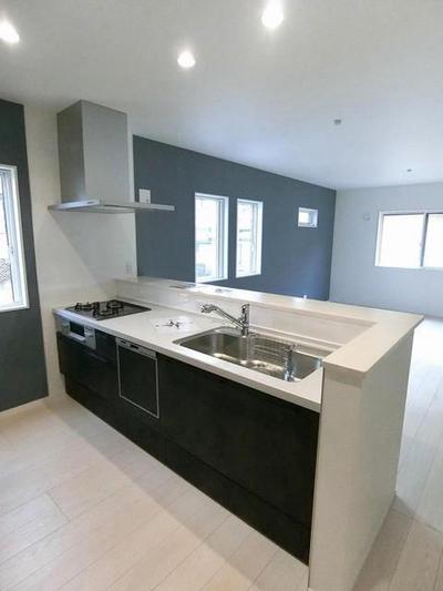 New 4LDK House for Sale in Miyahara, Kure City — Image 3, Kure, Hiroshima