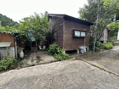 1LDK Country House in Kimino, Wakayama - River View Property — Image 1, Kimino, Wakayama