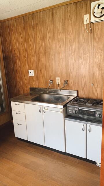 Spacious Single-Story House with Large Garden in Takaoka — Image 3, Takaoka, Toyama