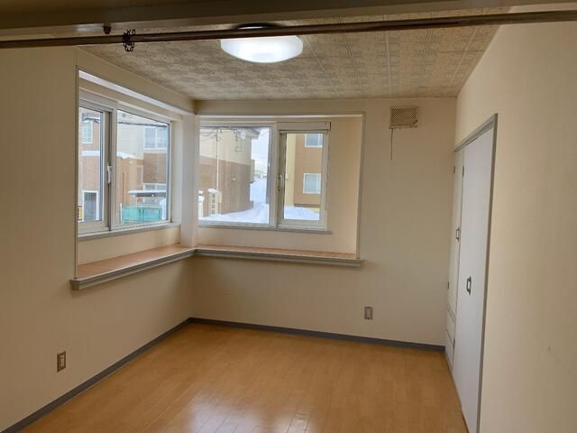 1LDK Apartment for Rent in Takikawa, Hokkaido - 36,000 Yen - Thumbnail 3