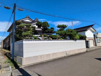 Large Traditional Home in Hachirogata - 8 Rooms with Garden — House, Hachirogata, Akita