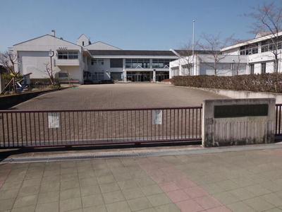 [Hatomark Site] 8DK Used Detached House in Yokoo, Hojo-cho, Kasai City, Hyogo Prefecture — Image 3, Kasai, Hyogo