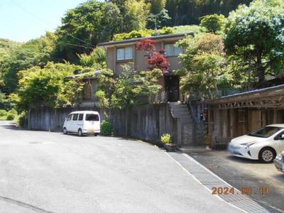 Spacious 4LDK House in Fujieda Hara with Mountain Views — Image 2, Fujieda, Shizuoka