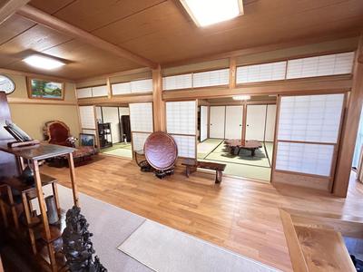Spacious 10DK House in Tsukecho, Nakatsugawa - 251sqm Living Space — Image 1, Nakatsugawa, Gifu