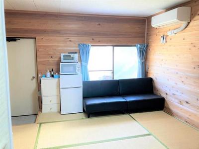 Spacious 4LDK House in Tateyama with Large Garden — Image 1, Tateyama, Chiba